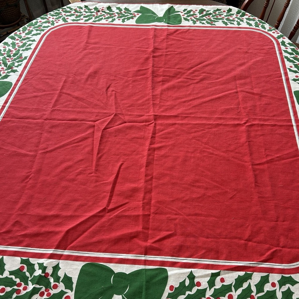 Vintage Vera‎ Neumann Christmas Holly Tablecloth Red Green Holiday